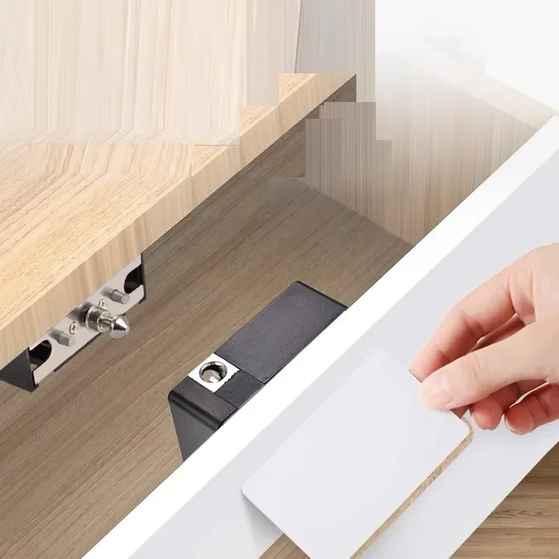 Tuya قفل باب الخزانة الذكي بدو - مراجعة Furniture Home Hardware وسعره